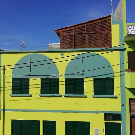 Residencial Chez Flor Apartment Porto Novo  Exterior photo